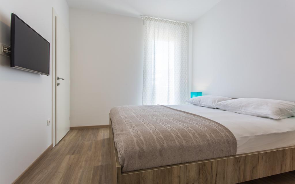 Apartments Viktorija Baška Exterior foto