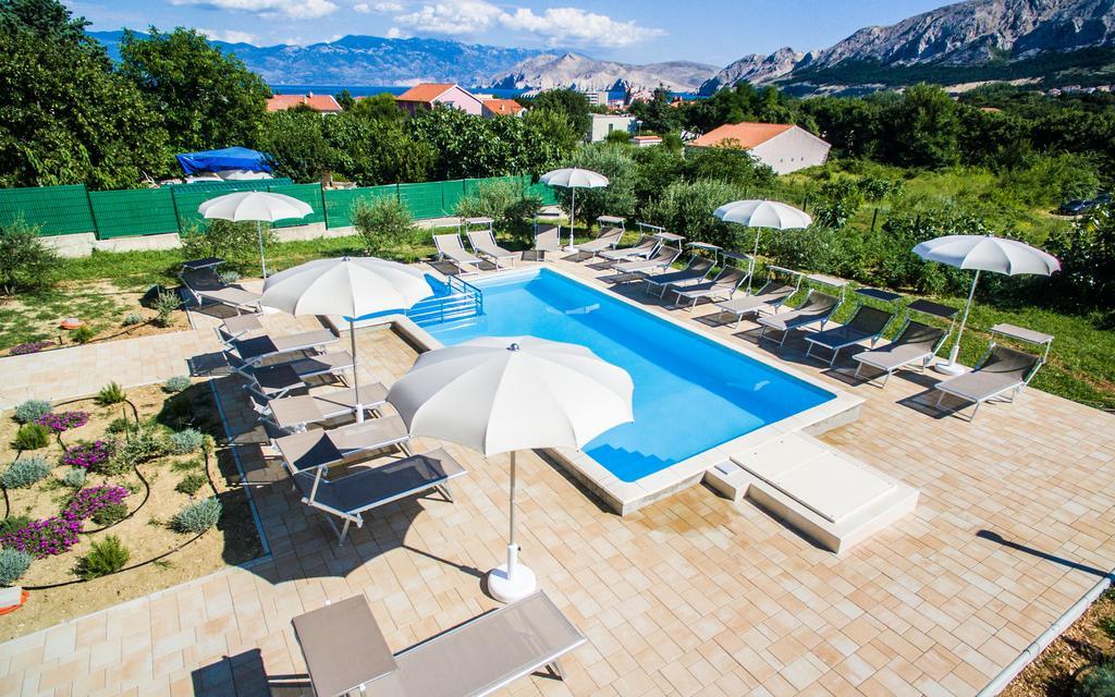 Apartments Viktorija Baška Exterior foto